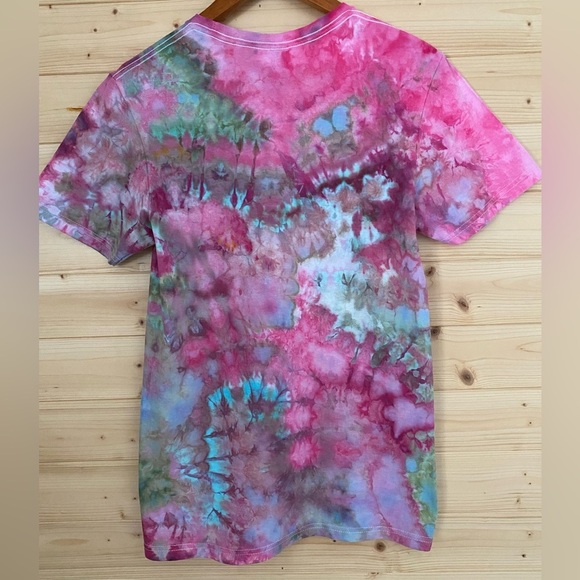 NEW Unisex GILDAN Small Ice Tie-Dye Soft Style T-Shirt Vibrant One of A Kind - Picture 5 of 11